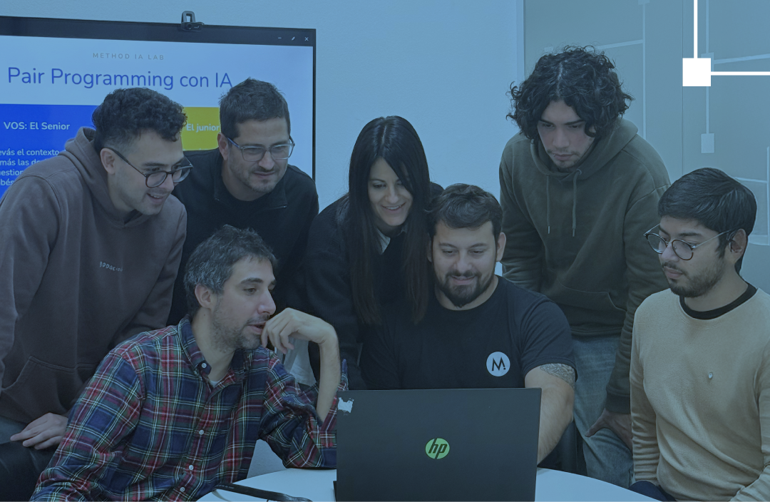 Equipo de Method en una sesión de Pair Programming con IA en Method IA Lab.